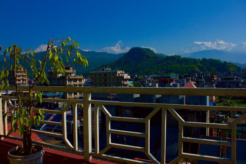 Hotel Himalayan Inn Ποκάρα Εξωτερικό φωτογραφία