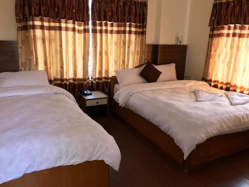 Hotel Himalayan Inn Ποκάρα Εξωτερικό φωτογραφία