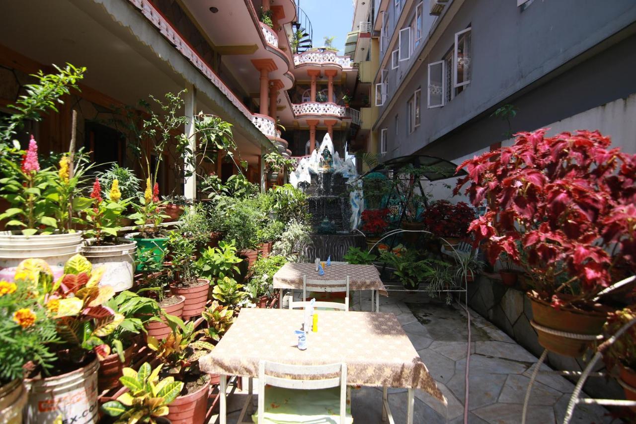 Hotel Himalayan Inn Ποκάρα Εξωτερικό φωτογραφία